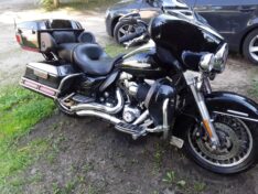MŰŰGIS /// Harley-Davidson/FLHTK Electra Glide Ultra Limited 1700cc L 6 kast 62kw VIN 5HD1KEMB606364 23/09/2010 TOODUD UK   TULE TESTI